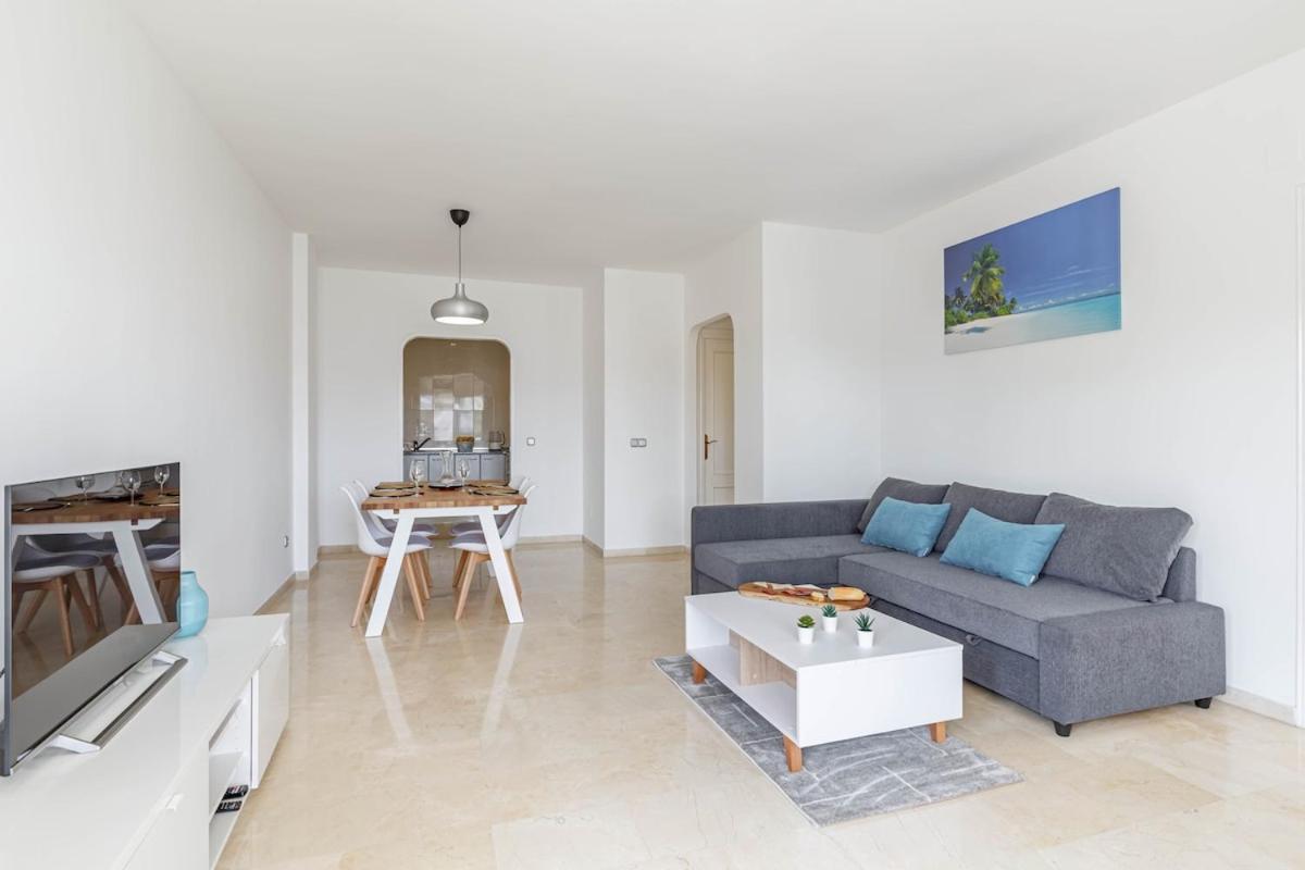 Stylish One Bed Apartment At Matchroom Country Club Фуенхірола Екстер'єр фото
